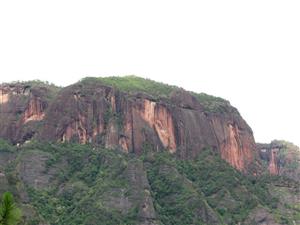 砂岩丹霞地貌